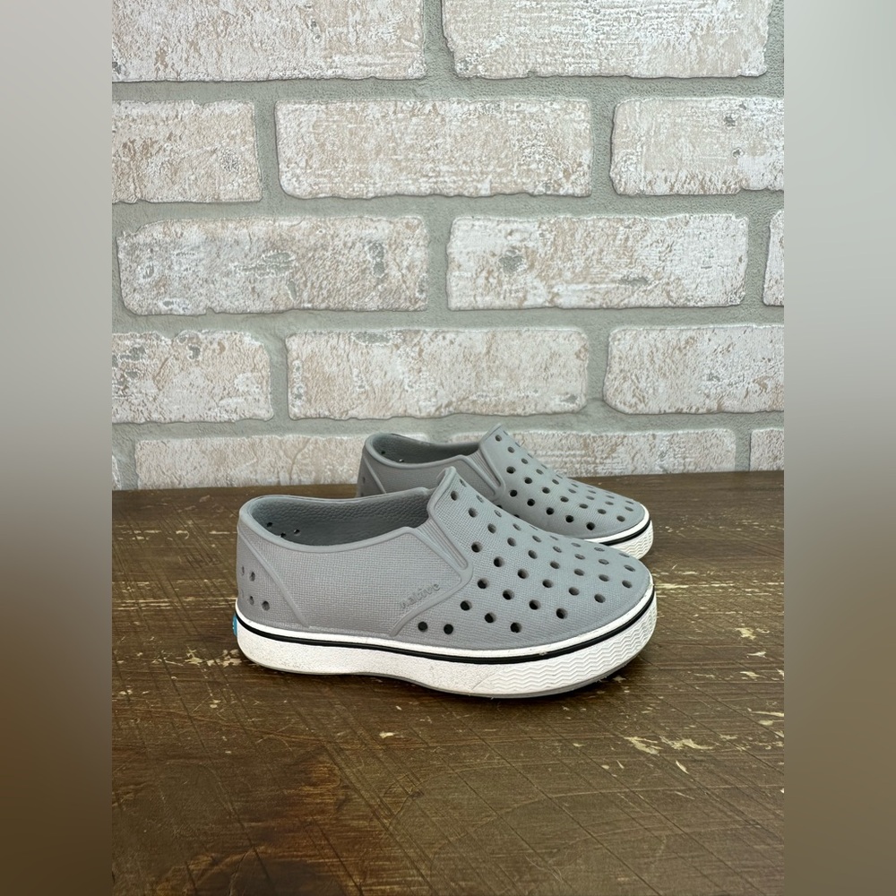 Natives Miles Toddler Slip On Dublin Grey Size 6c - 0327